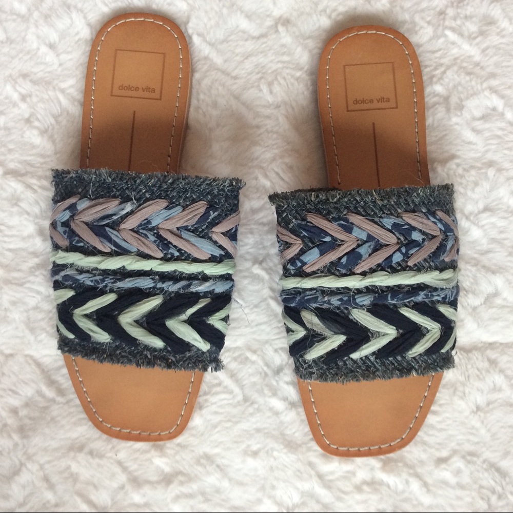 Sandals blue